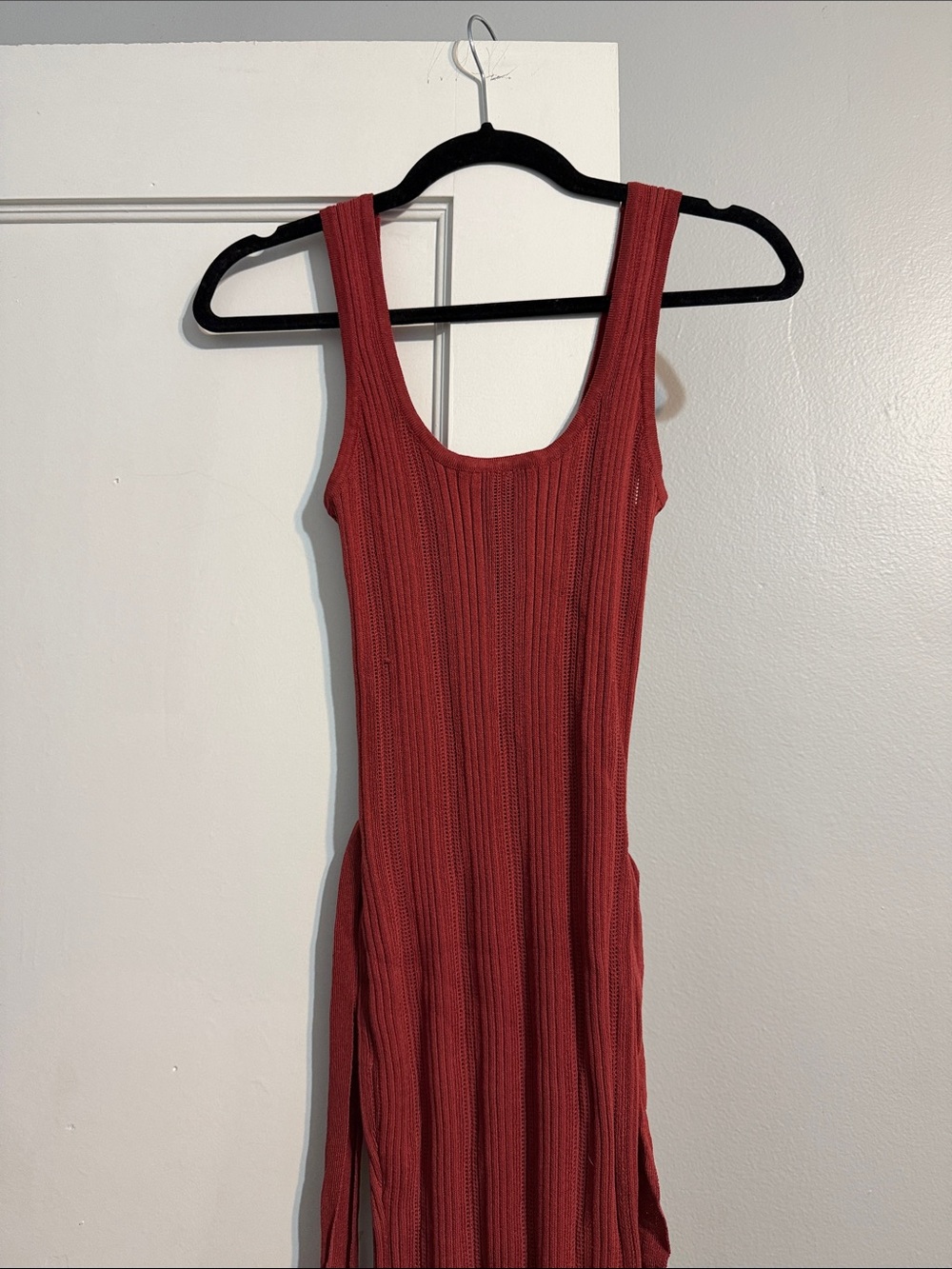 Windsor Sleeveless Ribbed Midi Dress in Brick Red